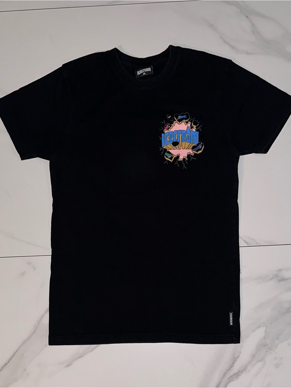 Icecream Break Through S/S Tee Black Graphic T-Shirt Small